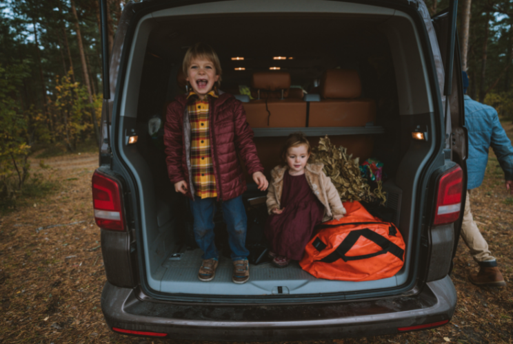 Induljatok! A világ kint vár rád!