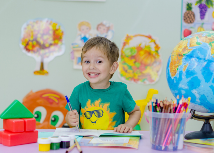 Be tudja kötni a cipőfűzőjét?