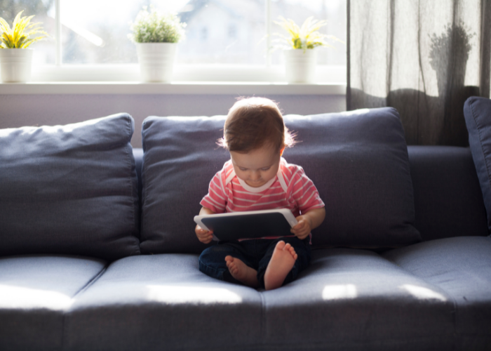 Ne nézzen tévét! Semmit, ami digitális. Ne. Ne. Ne.