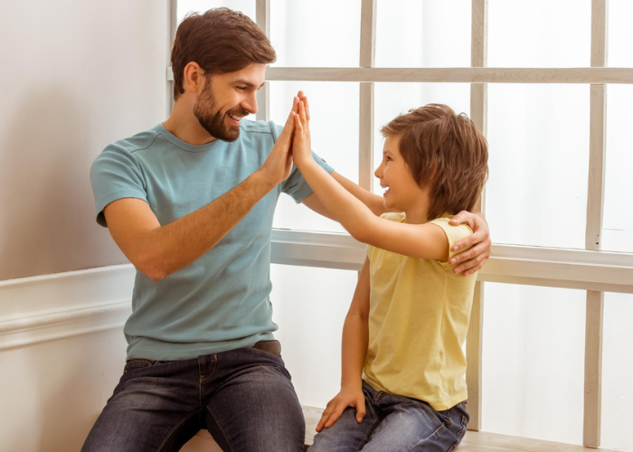 Téged, hogyan dicsértek? Neked melyik dicséret lett volna jó, ha gyermekként megkapod?