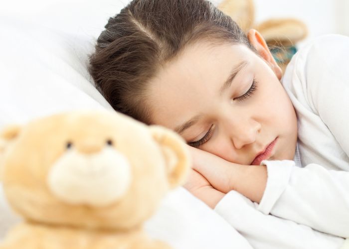 Ha sokat alszik okos lesz a gyerek?